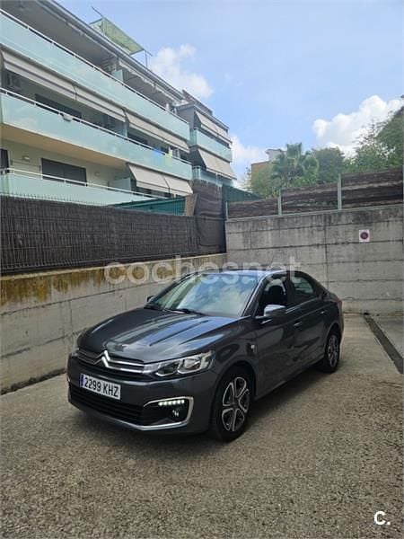 Gris / plata Usado 2018 Citroën C-Elysee I PureTech Berlina | 8000 € (Buen precio) - Imagen 1/4