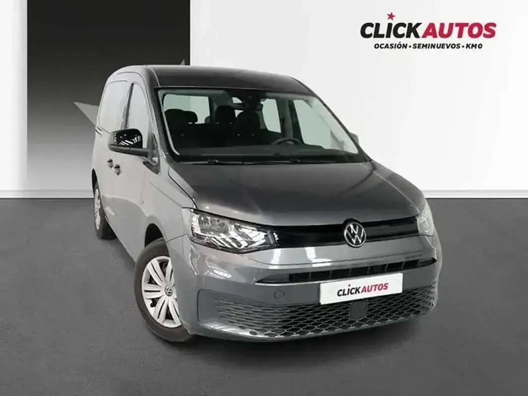 Usado VW Caddy 102 CV (75 kW) 2025 Gris Monovolumen