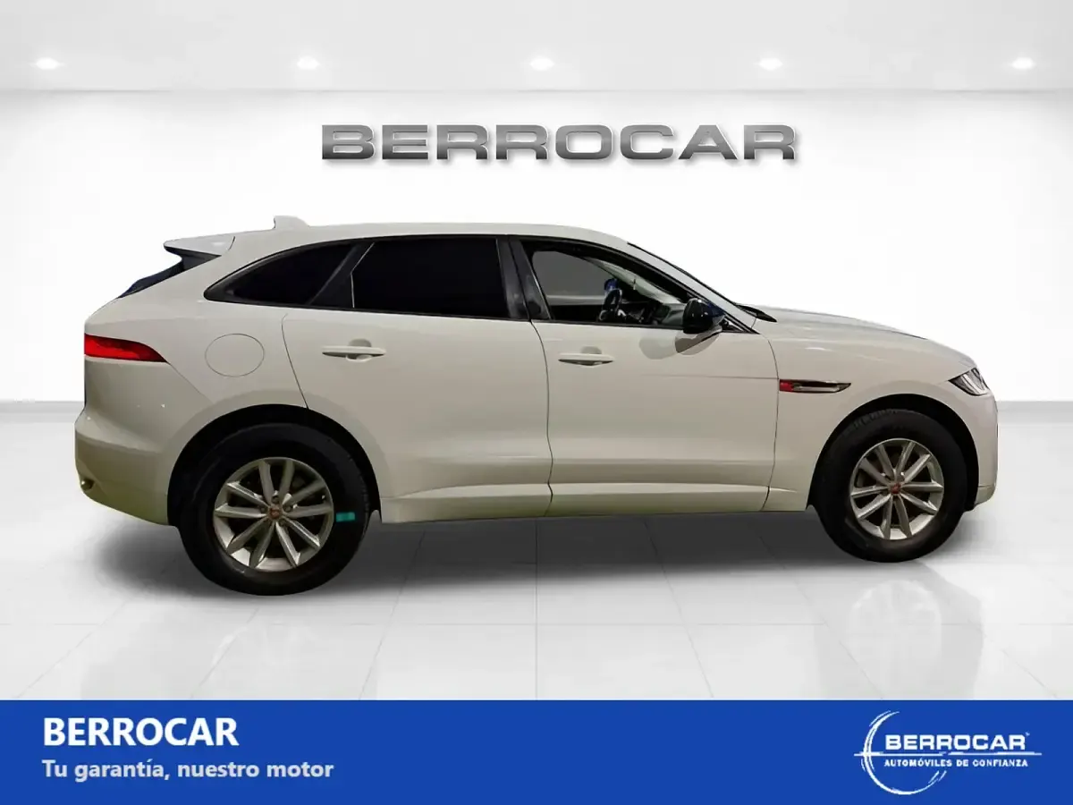 Usado Jaguar F-Pace Prestige 180 CV (132 kW) 2016 Blanco SUV