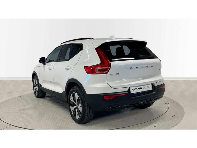 Usado Volvo XC40 Plus 163 CV (119 kW) 2025 Blanco SUV