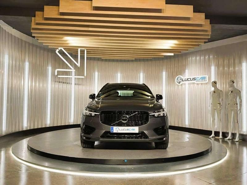 Usado Volvo XC60 R-Design 351 CV (258 kW) 2021 Gris SUV