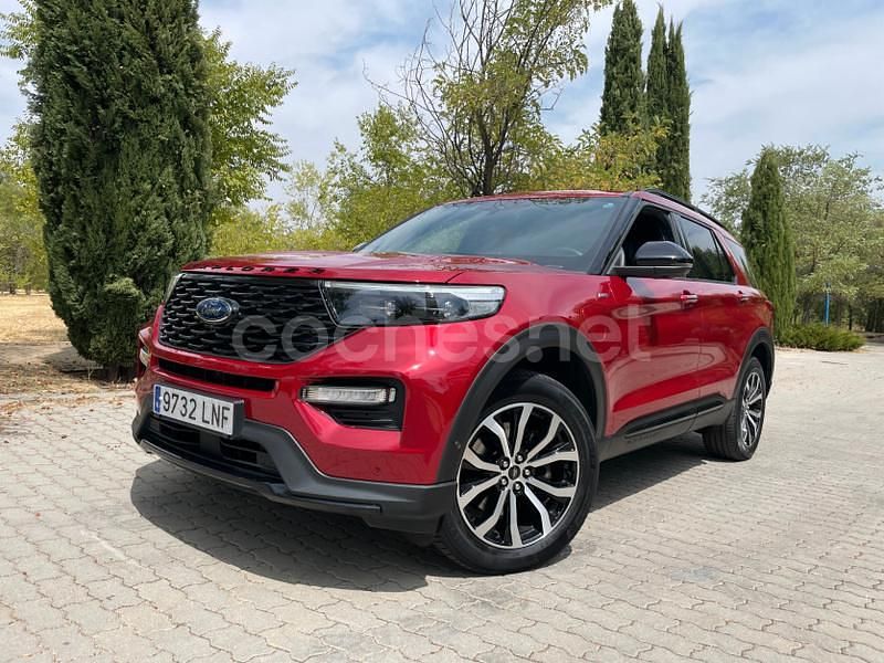 Rojo Usado 2021 Ford Explorer ST-Line SUV | 39.990 € (Precio justo) - Imagen 1/4