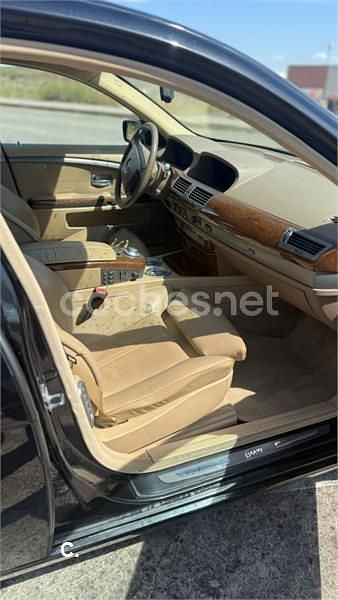 Usado BMW 745 333 CV (244 kW) 2002 Negro Berlina