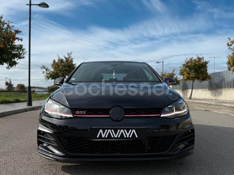 Usado VW Golf VII GTI 245 CV (180 kW) 2019 Negro Berlina