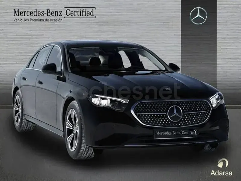 Usado Mercedes E220 197 CV (144 kW) 2025 Negro Berlina
