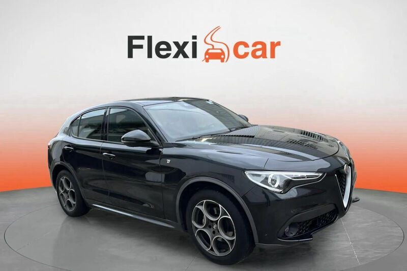 Usado Alfa Romeo Stelvio Veloce 211 CV (155 kW) 2022 SUV