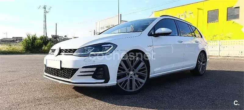 Usado VW Golf VII GTD 184 CV (135 kW) 2018 Blanco Familiar