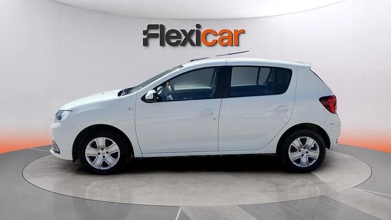 Usado Dacia Sandero Comfort 95 CV (69 kW) 2020 Blanco Utilitario