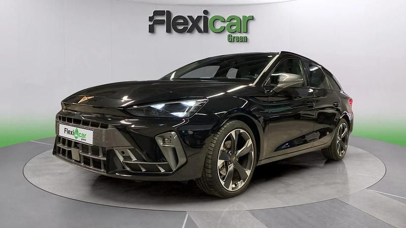 Usado Cupra Leon 150 HP (110 kW) 2025 Preto Sedan