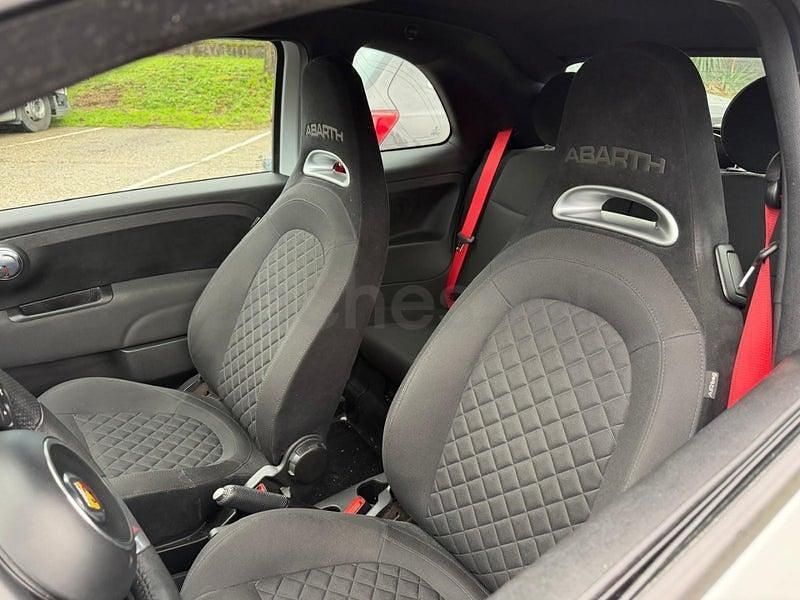 Usado Abarth 500C 165 CV (121 kW) 2022 Blanco Descapotable