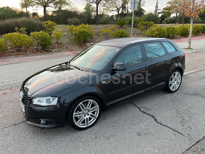 Negro Usado 2009 Audi A3 Attraction Berlina | 8999 € (Precio justo) - Imagen 1/4