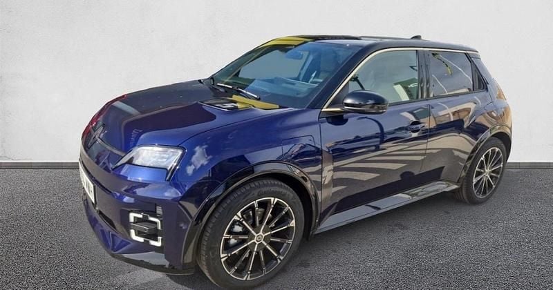 Usado 2024 Renault 5 E-Tech Iconic | 25.990 € (Precio justo) - Imagen 1/4