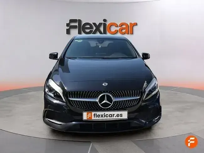 Usado Mercedes A200 150 CV (110 kW) 2018 Negro Berlina