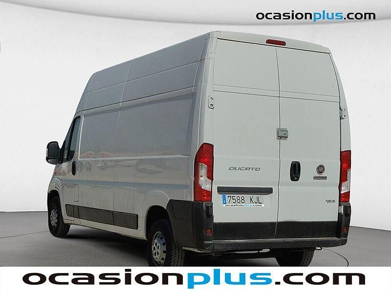 Usado Fiat Ducato S 136 CV (100 kW) 2018 Blanco Van