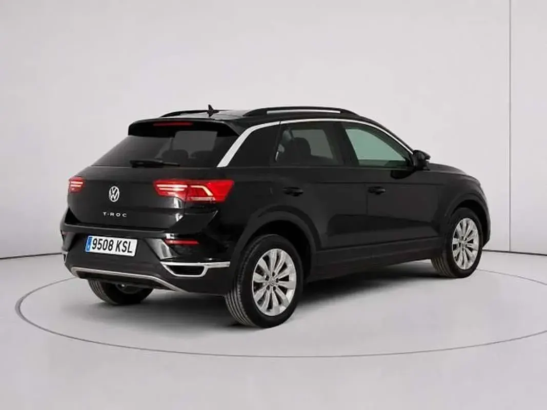 Usado VW T-Roc Advance 116 CV (85 kW) 2018 Negro SUV