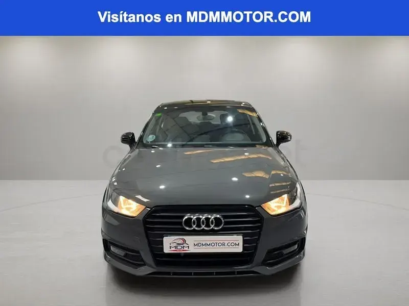 Usado Audi A1 Sportback Premium 125 CV (91 kW) 2018 Gris / plata Utilitario