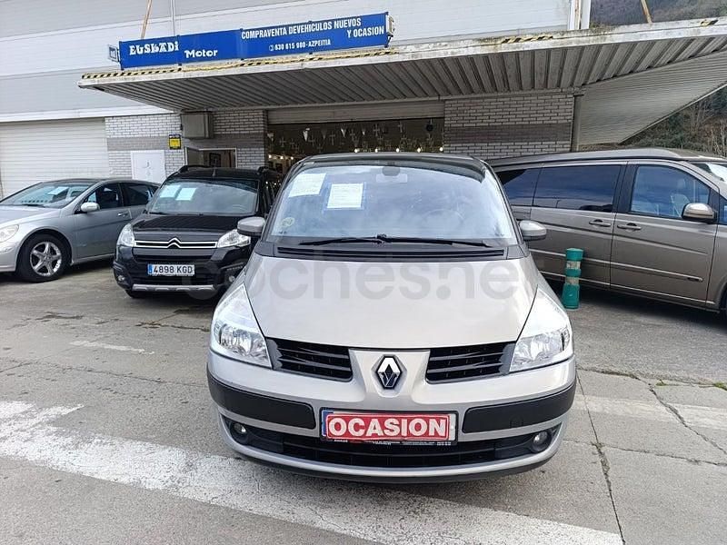 Usado Renault Espace Dynamique 150 CV (110 kW) 2007 Beige Monovolumen
