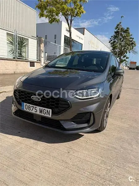 Usado Ford Fiesta Active X 100 CV (73 kW) 2022 Gris / plata Utilitario