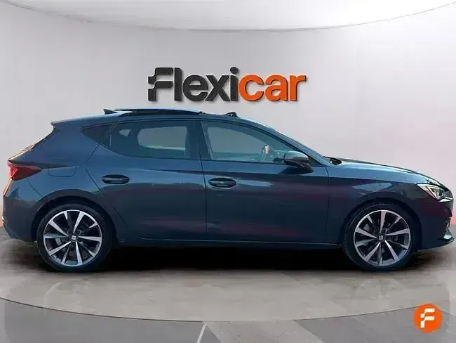 Usado Seat Leon FR 150 CV (110 kW) 2020 Gris Berlina