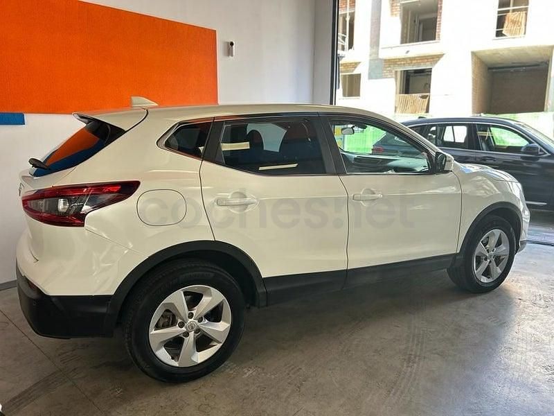 Usado Nissan Qashqai N-Connecta 115 CV (84 kW) 2018 Blanco SUV