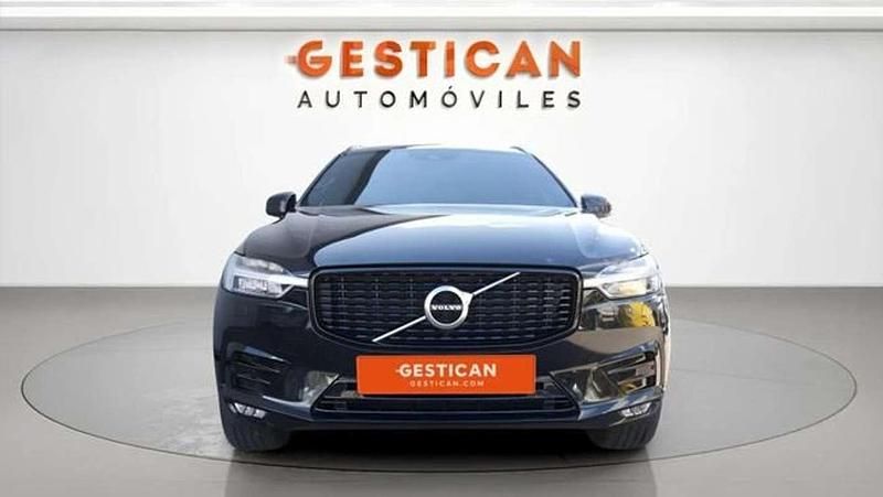 Usado Volvo XC60 R-Design 341 CV (250 kW) 2022 Negro SUV