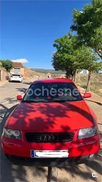 Usado Audi A3 Ambiente 110 CV (80 kW) 1997 Rojo Utilitario