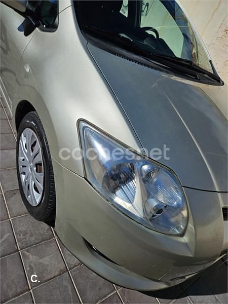 Brugt Toyota Auris Active 90 HK (66 kW) 2013 Grå Stationcar