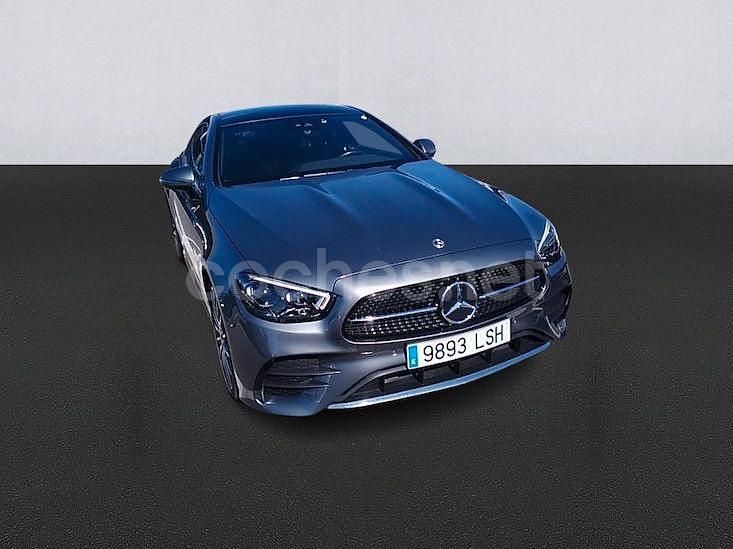 Usado Mercedes E450 367 CV (269 kW) 2021 Gris / plata Coupe