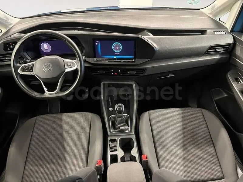 Usado VW Caddy 102 CV (75 kW) 2024 Azul Monovolumen