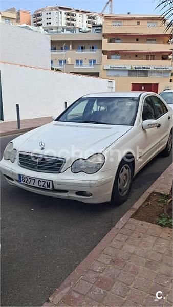 Blanco Usado 2000 Mercedes C200 Classic Familiar | 6000 € (Precio justo) - Imagen 1/4