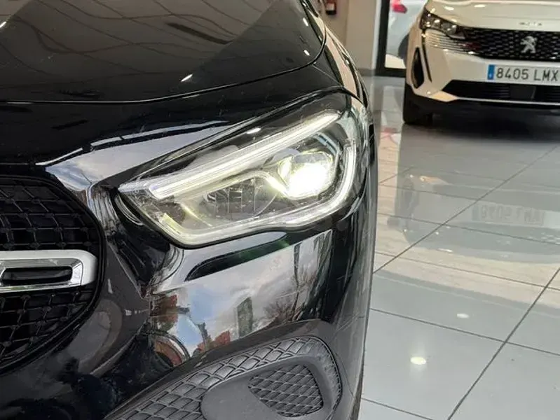 Occasion Mercedes GLA200 150 PK (110 kW) 2022 Zwart SUV