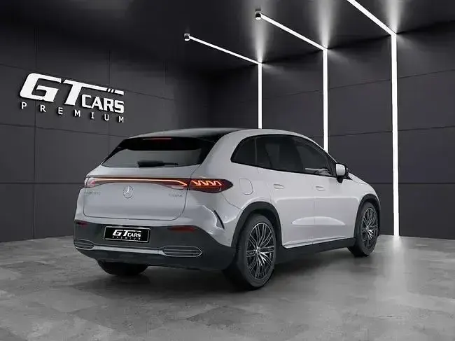Usado Mercedes EQA350 AMG 214 kW (292 CV) 2023 Gris SUV
