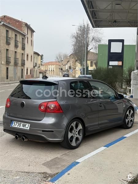 Usado VW Golf IV GTI 200 CV (147 kW) 2006 Gris / plata Berlina