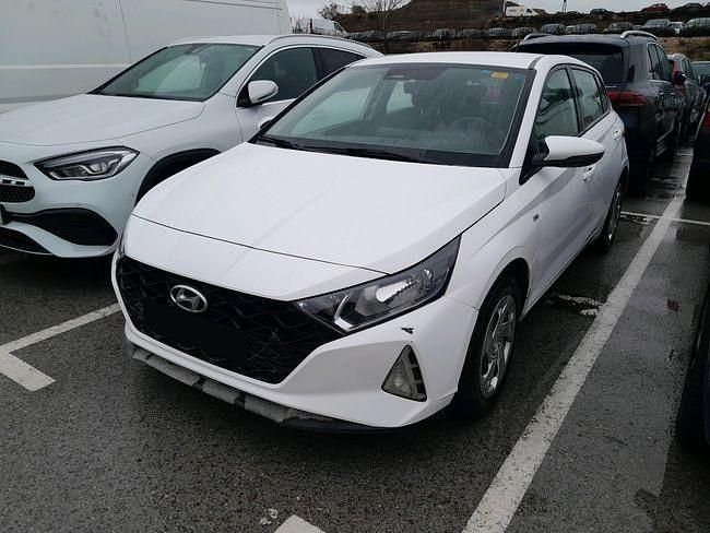 Usado Hyundai i20 101 CV (74 kW) 2021 Blanco Utilitario