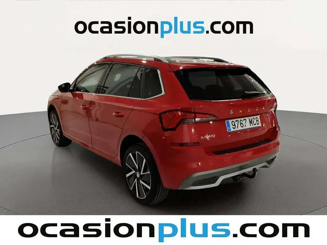 Usado Skoda Kamiq Sport 150 CV (110 kW) 2022 Rojo SUV