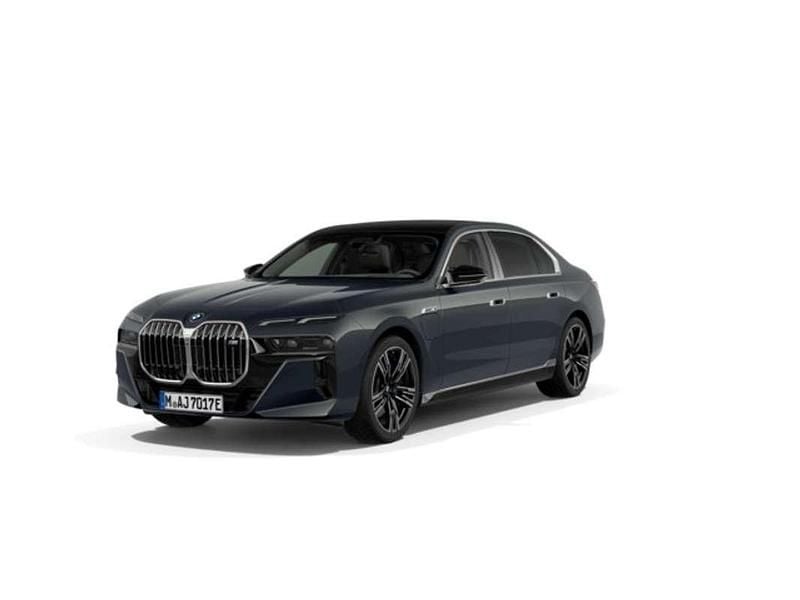 Usado BMW M760e 571 CV (419 kW) 2023 Gris Berlina