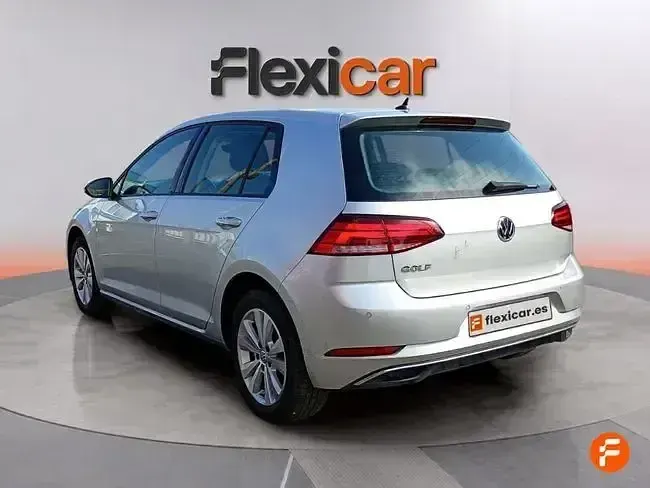 Usado VW Golf VII Advance 115 CV (84 kW) 2020 Blanco