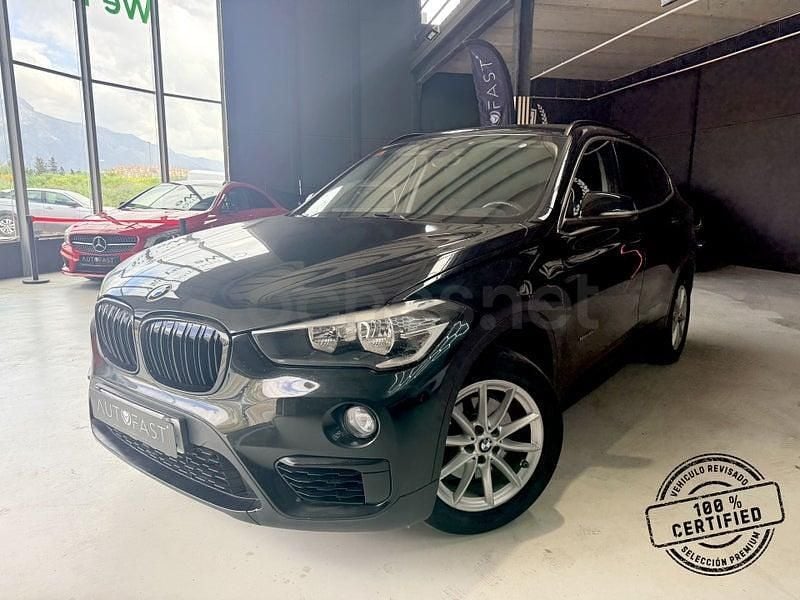 Usado BMW X1 Comfort Edition 150 CV (110 kW) 2016 Negro SUV