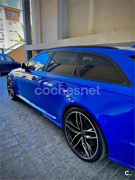 Usado Audi RS6 605 CV (444 kW) 2019 Azul Familiar