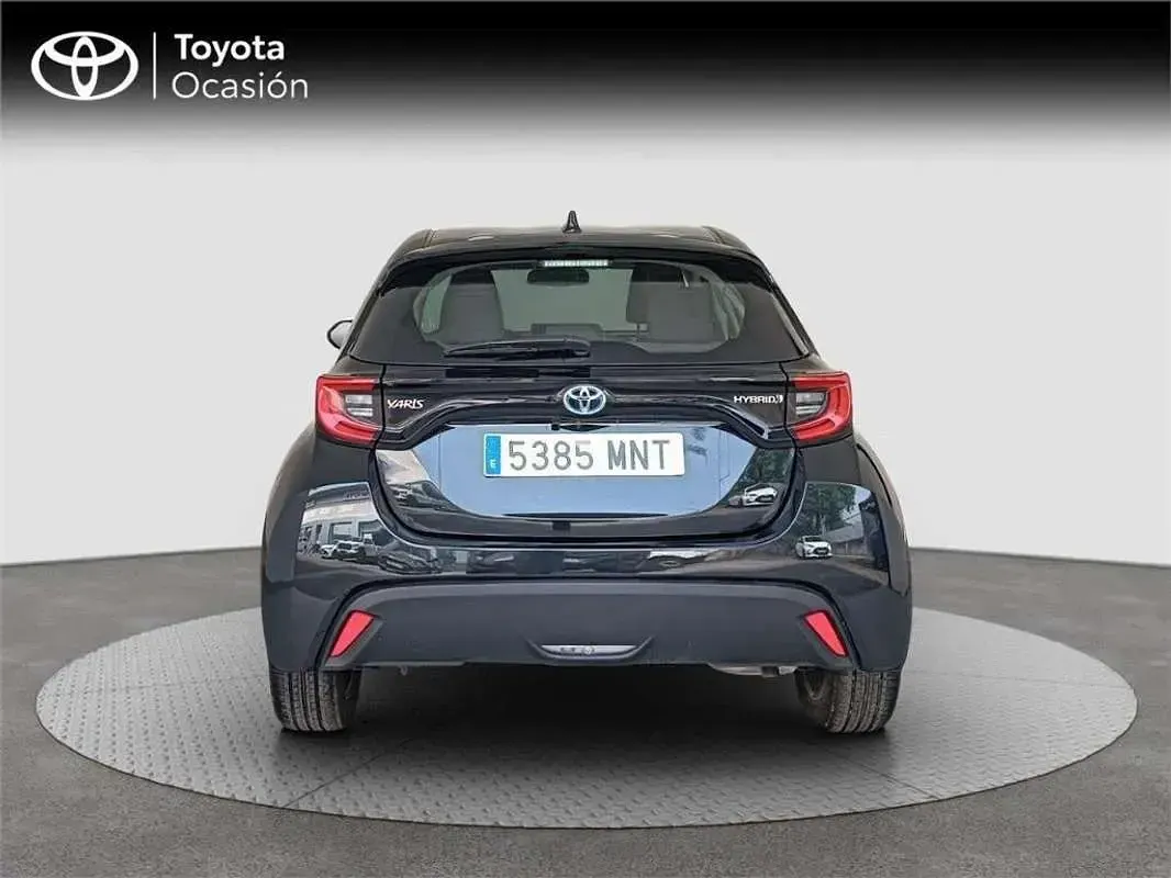 Usado Toyota Yaris Active 116 CV (85 kW) 2024 Utilitario
