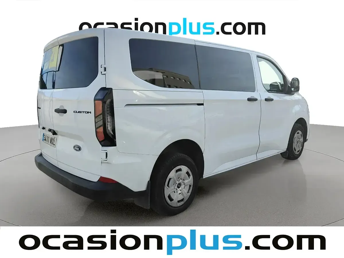 Usado Ford Transit Custom Trend 136 CV (100 kW) 2024 Blanco Familiar