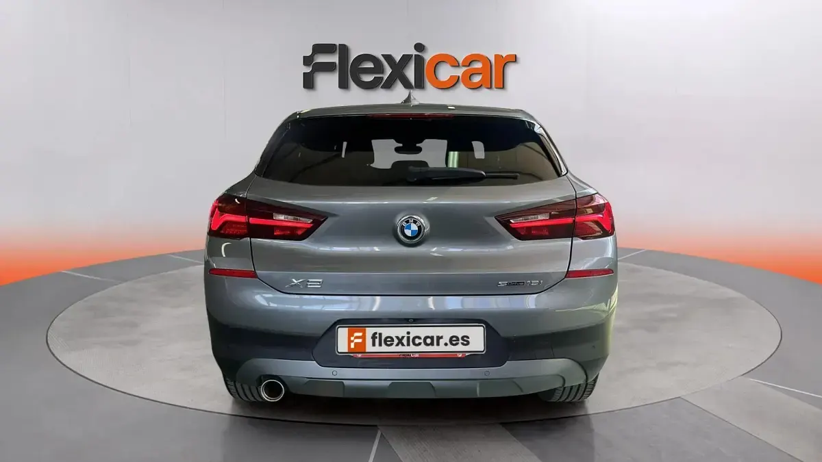 Usado BMW X2 136 CV (100 kW) 2022 Gris SUV