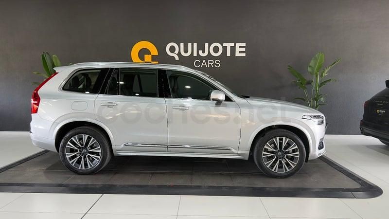 Käytetty Volvo XC90 Inscription 235 HP (172 kW) 2022 Harmaa Katumaasturi