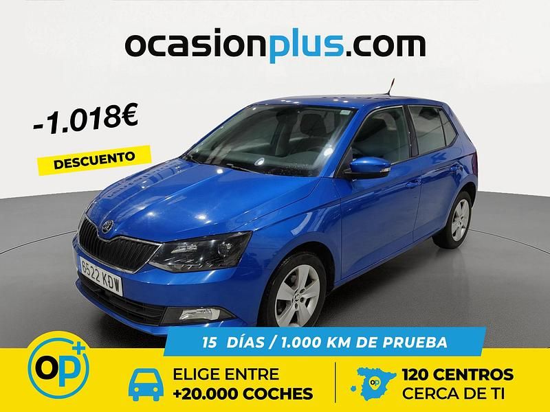 Usado Skoda Fabia 90 CV (66 kW) 2017 Azul