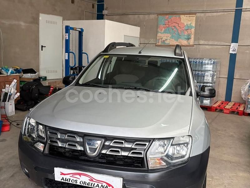 Usado Dacia Duster Ambiance 90 CV (66 kW) 2015 Gris / plata SUV