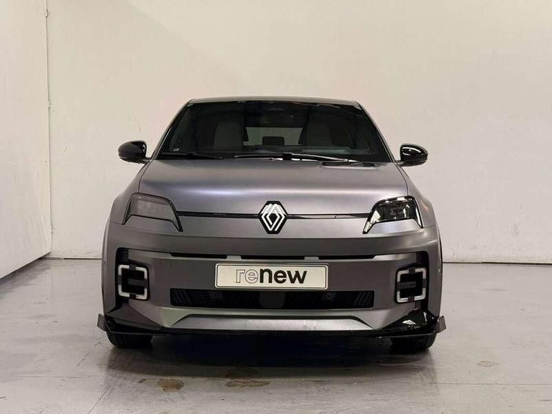 Usado Renault Megane E-Tech 110 kW (150 CV) 2025 Gris Utilitario