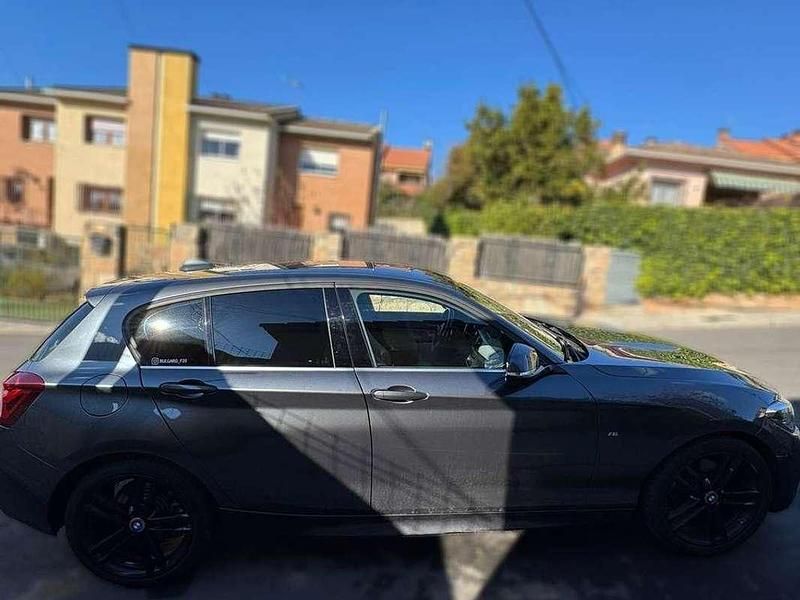 Usado BMW 116 224 HP (164 kW) 2018 Cinzento Citadino