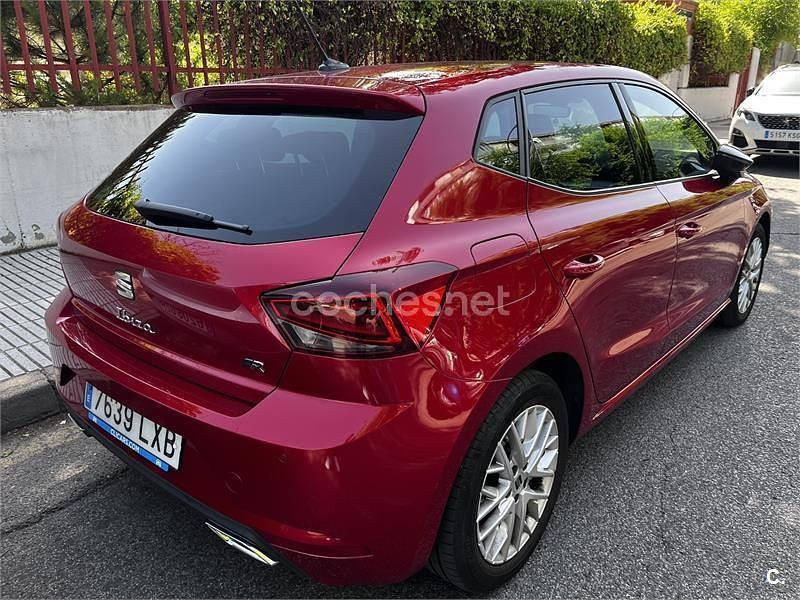 Usado Seat Ibiza FR 110 CV (80 kW) 2022 Rojo Utilitario