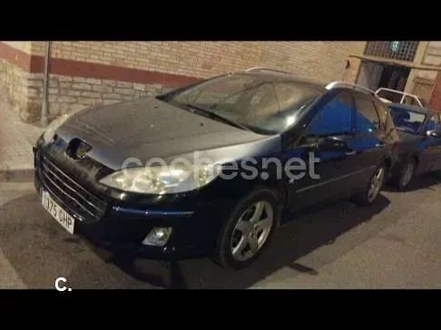 Usado Peugeot 407 136 CV (100 kW) 2008 Negro Familiar
