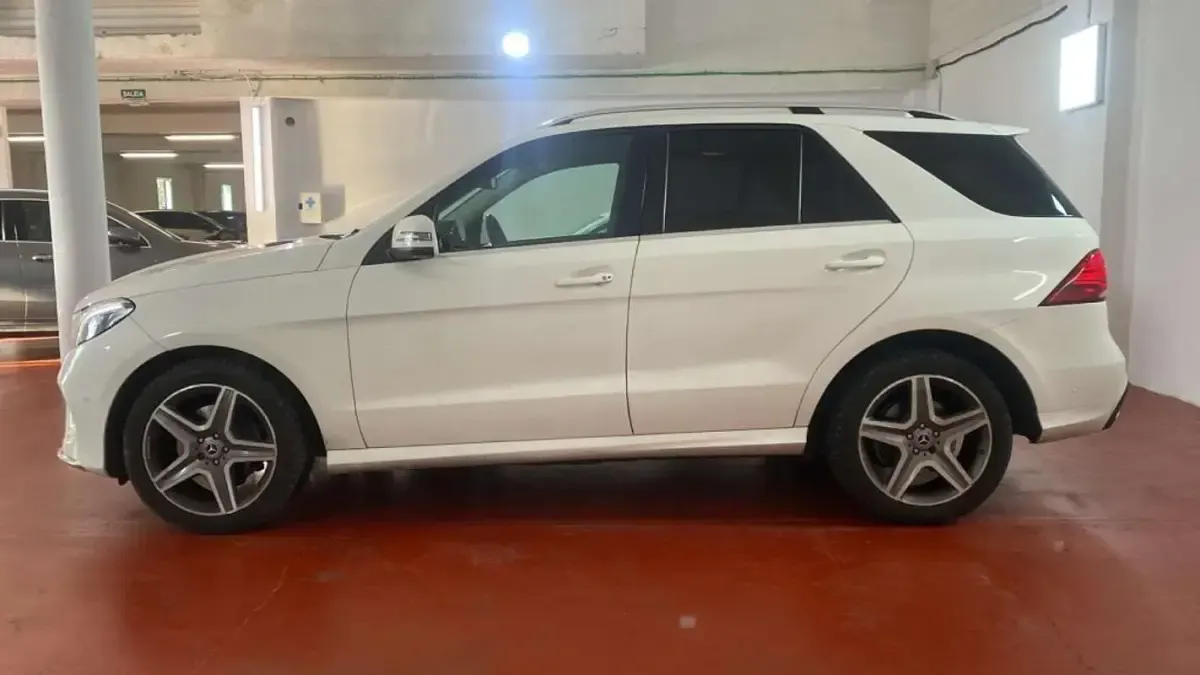 Usado Mercedes GLE250 204 CV (150 kW) 2018 Blanco SUV